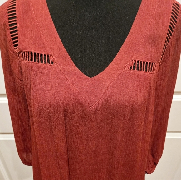 STITCH FIX EXCLUSIVE Blouse Vixbe Brand Flowy Rust Color V-Neck Sz Sm - Picture 3 of 9